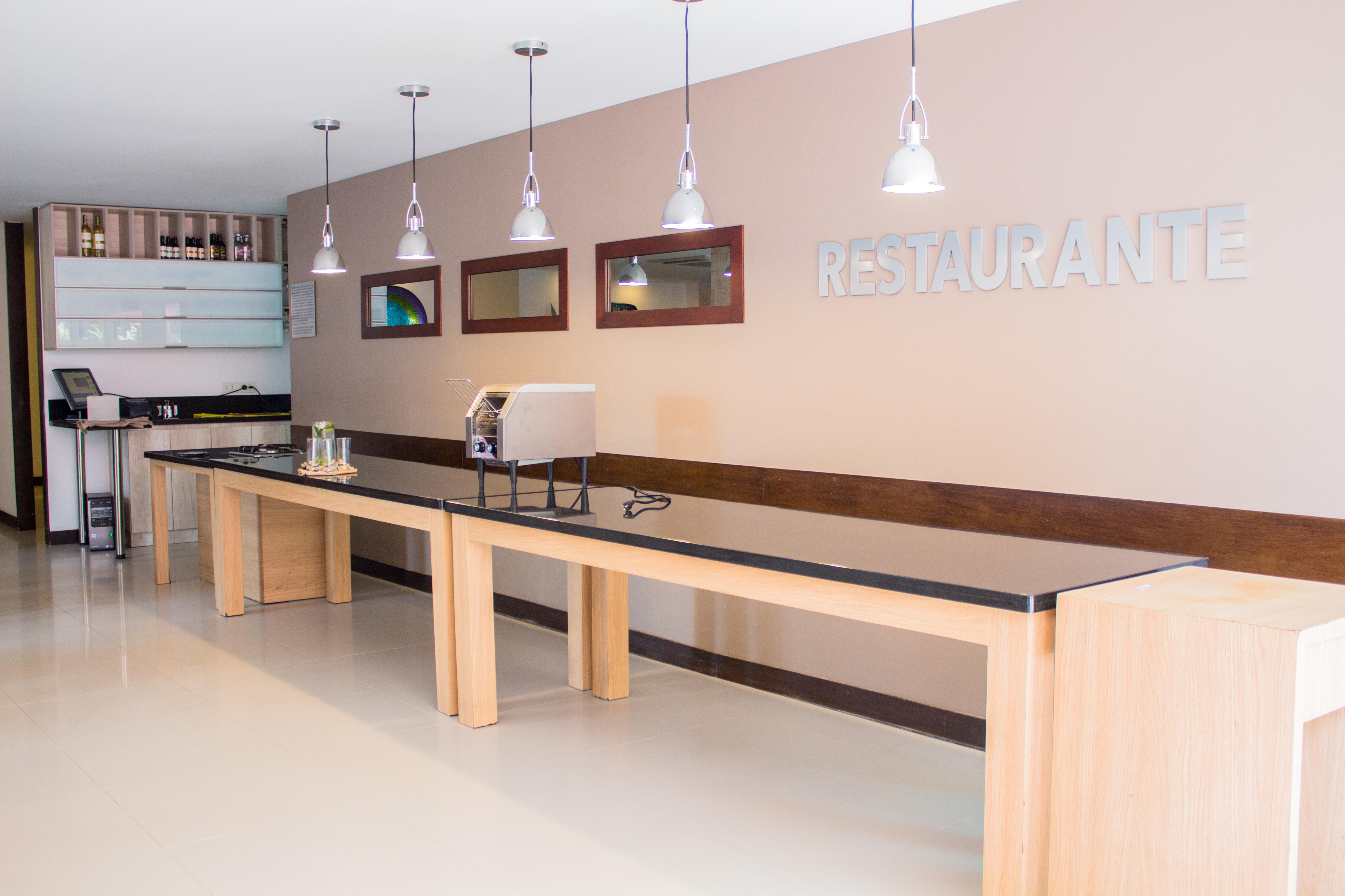 Leblon Suites Hotel Medellin Luaran gambar