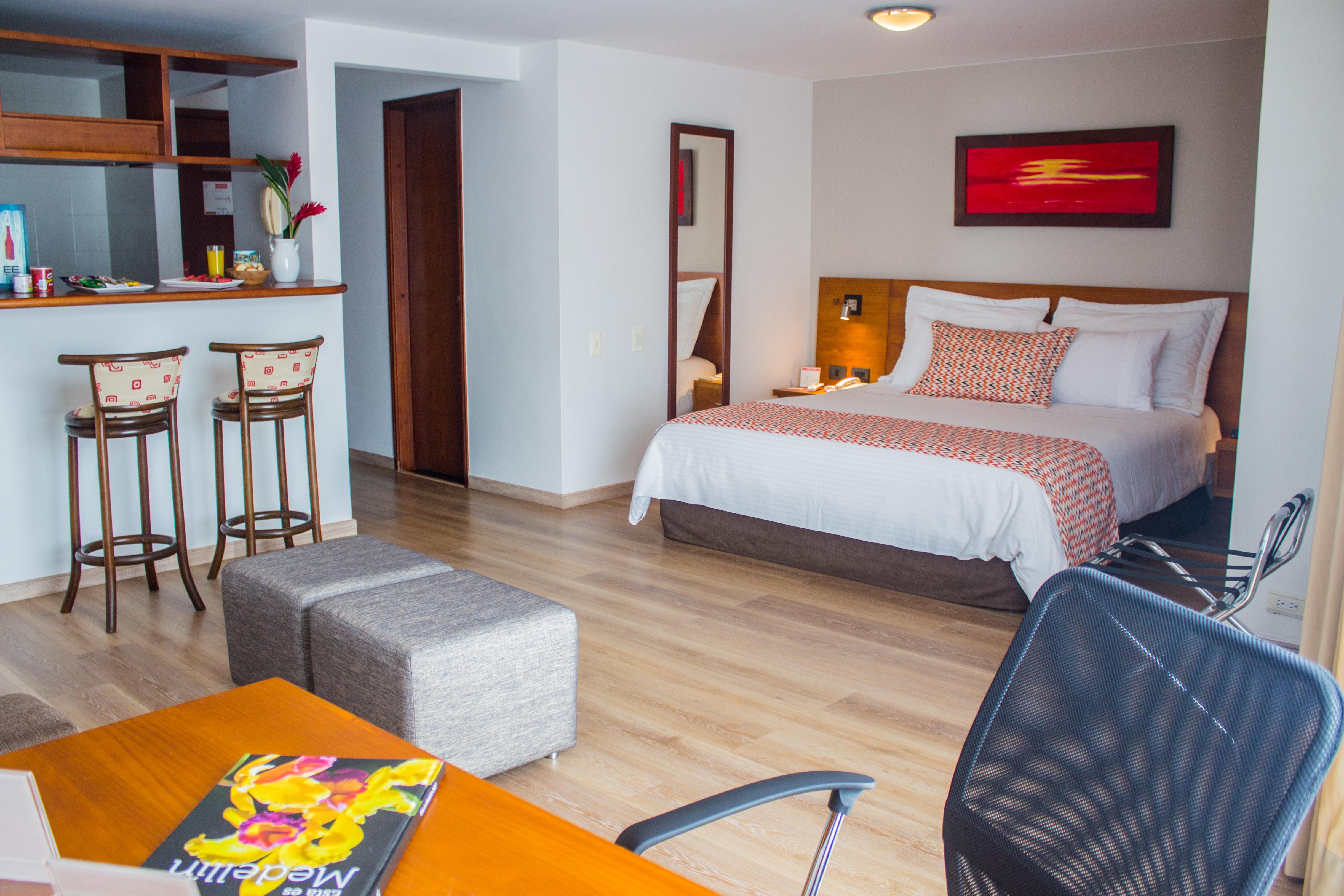Leblon Suites Hotel Medellin Luaran gambar