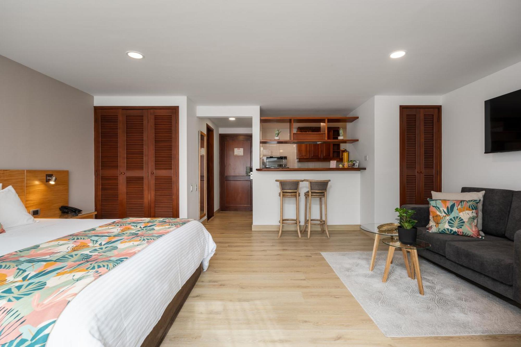 Leblon Suites Hotel Medellin Luaran gambar