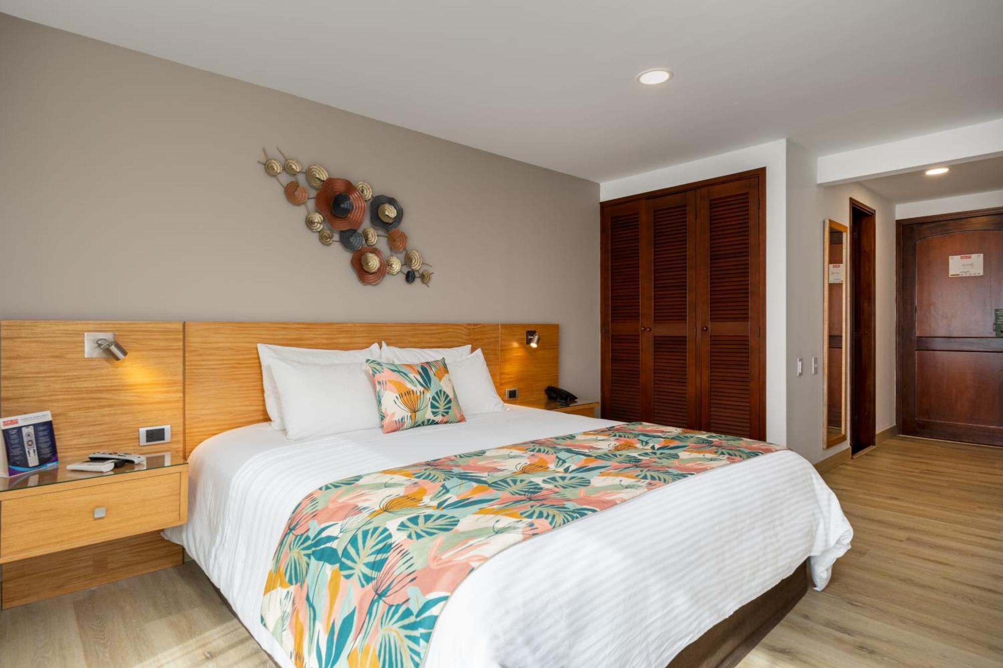 Leblon Suites Hotel Medellin Luaran gambar