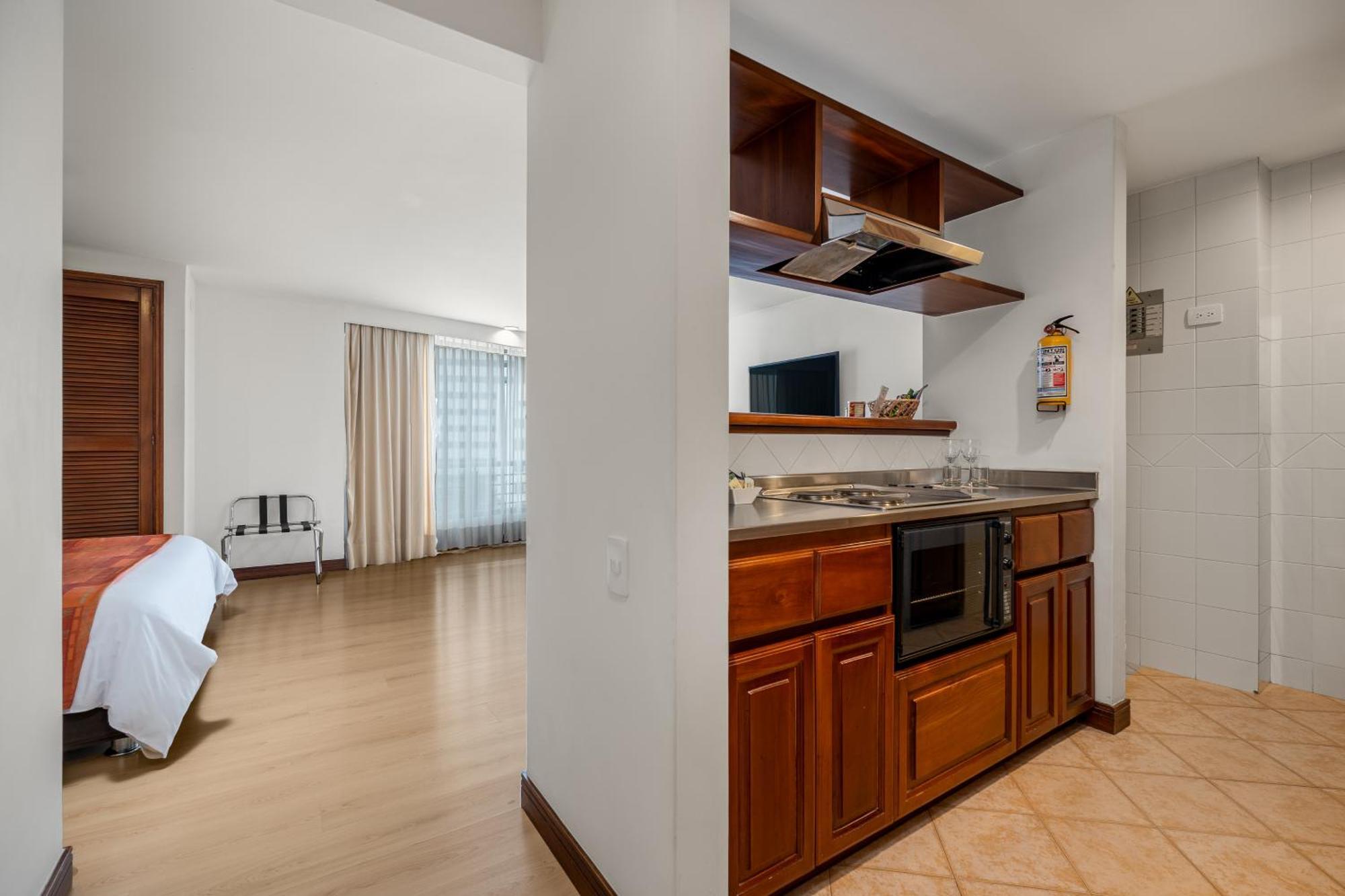Leblon Suites Hotel Medellin Luaran gambar