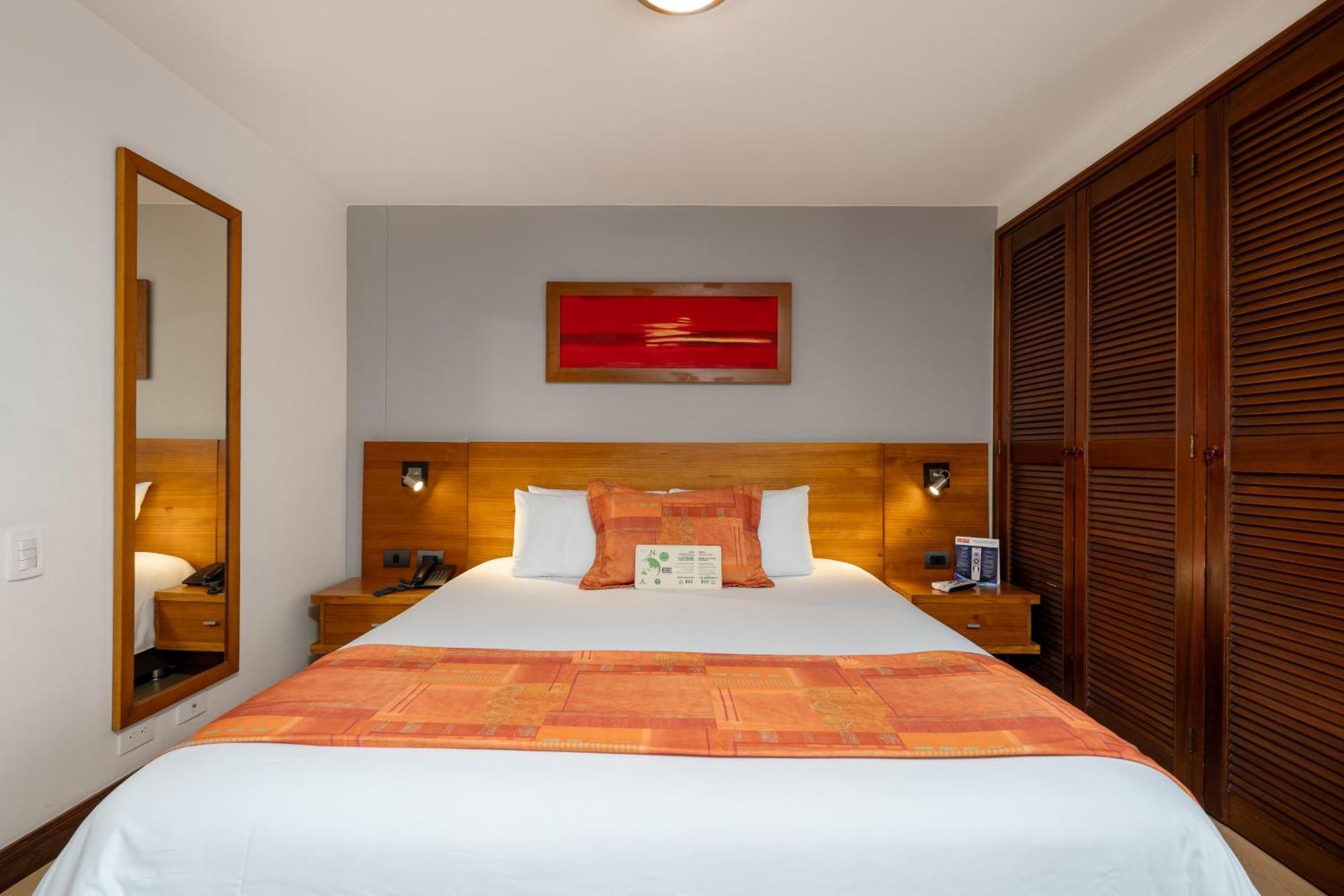 Leblon Suites Hotel Medellin Luaran gambar